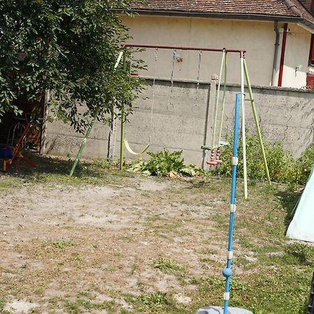 Logement Cosy Avec Stationnement Gratuit Труа Экстерьер фото